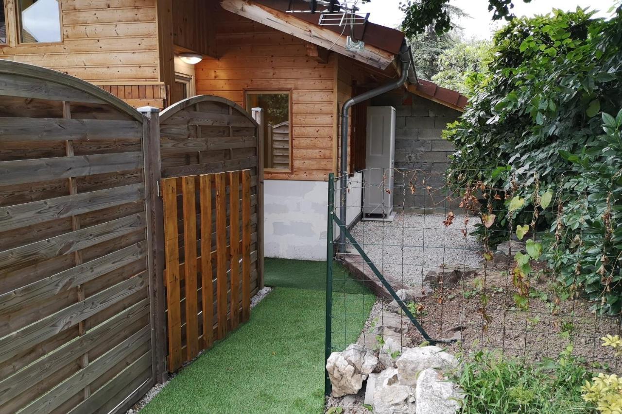 #M1 La Maisonnette Des 3 Ponts Terrace サン・テグレーヴ エクステリア 写真