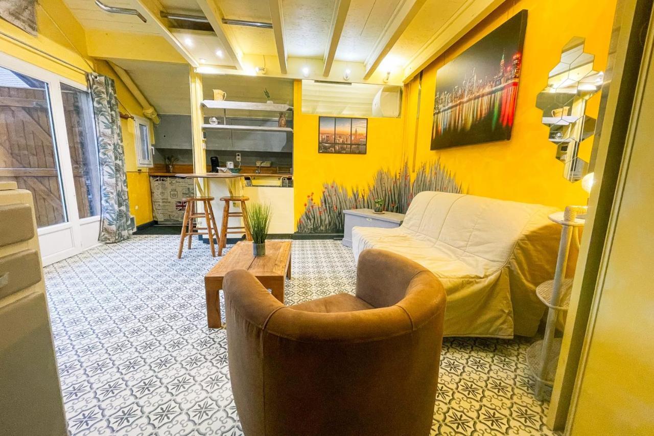 #M1 La Maisonnette Des 3 Ponts Terrace サン・テグレーヴ エクステリア 写真