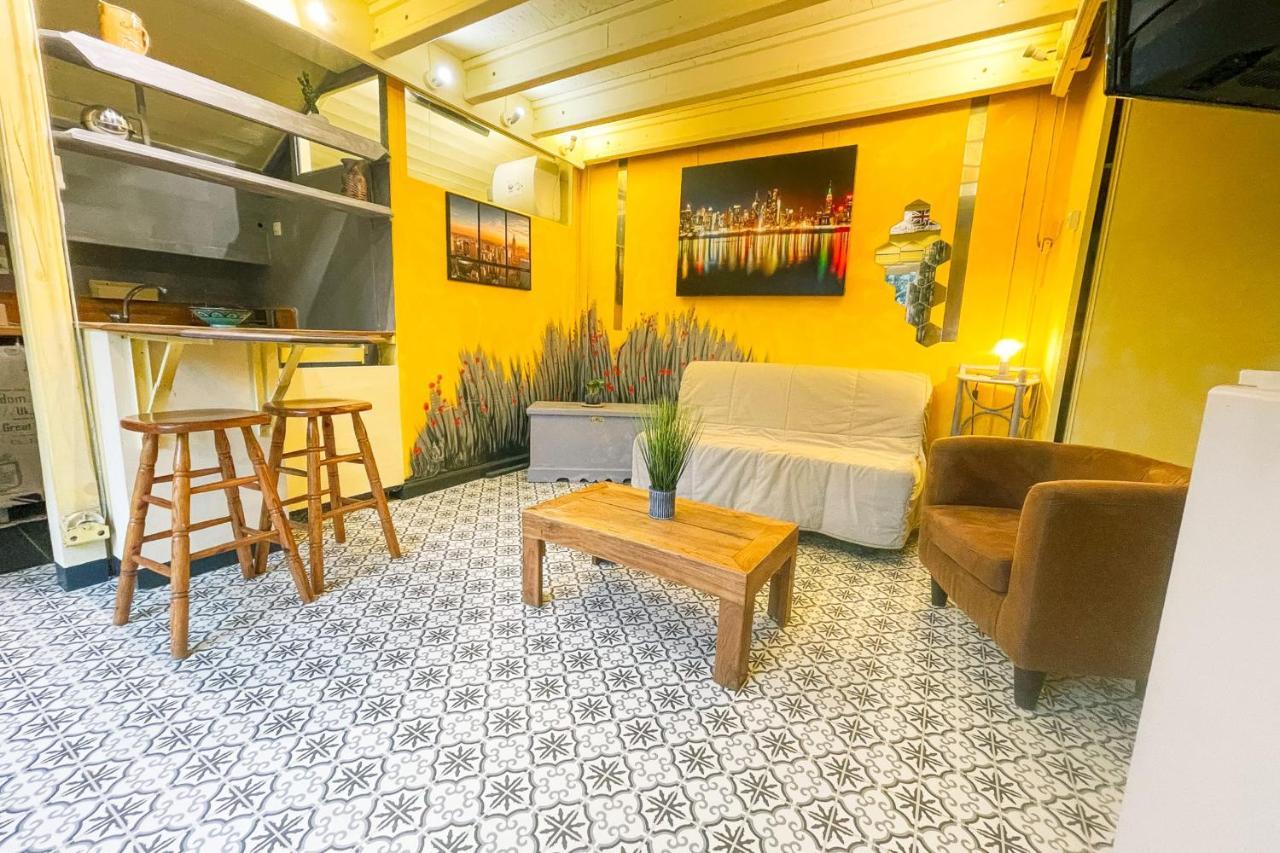 #M1 La Maisonnette Des 3 Ponts Terrace サン・テグレーヴ エクステリア 写真