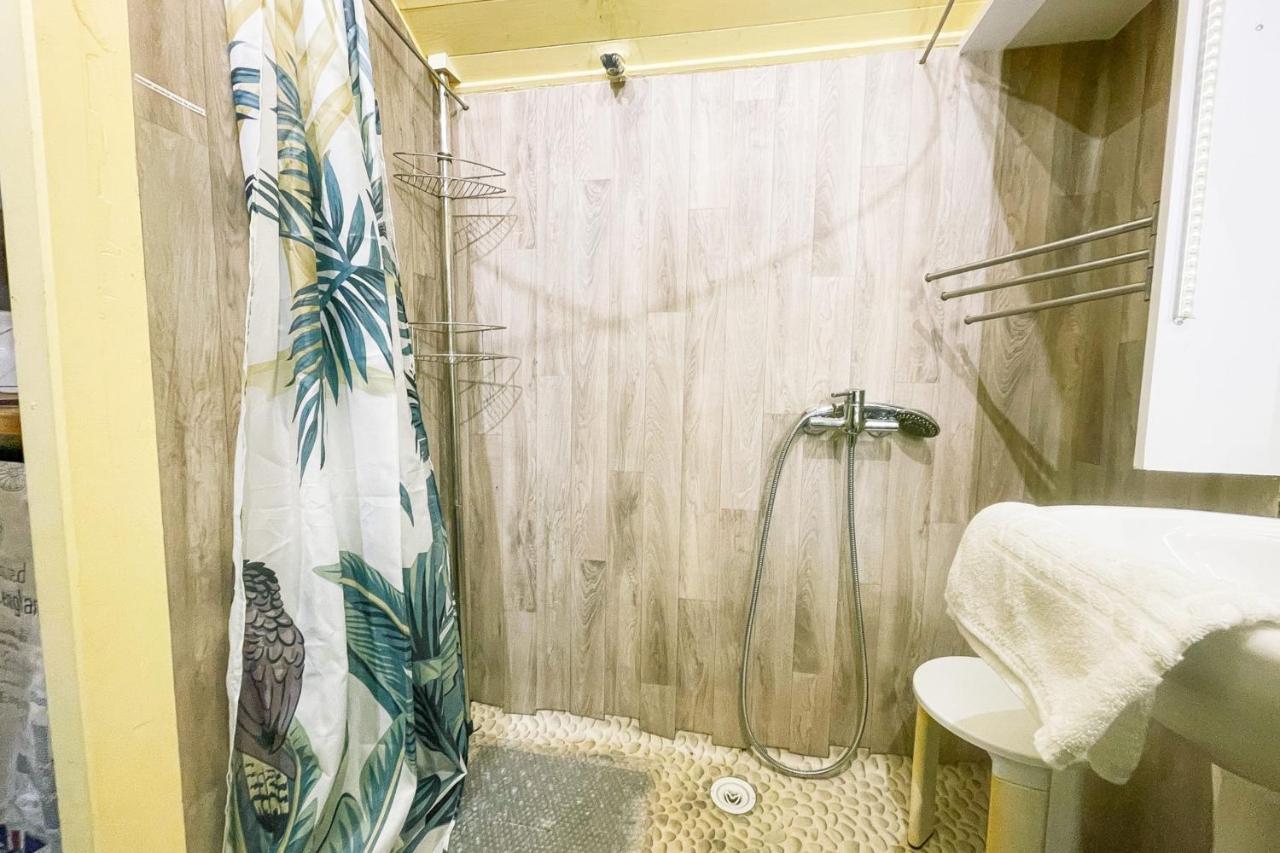 #M1 La Maisonnette Des 3 Ponts Terrace サン・テグレーヴ エクステリア 写真