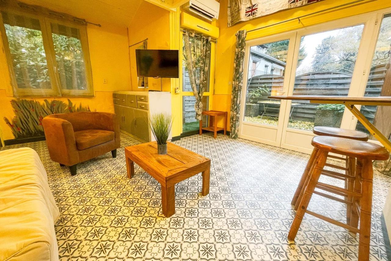 #M1 La Maisonnette Des 3 Ponts Terrace サン・テグレーヴ エクステリア 写真